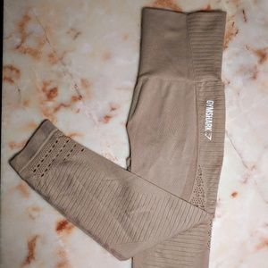 Gymshark taupe cropped seamless leggings SM